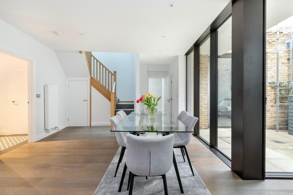 Modern House In South Kensington Appartamento *