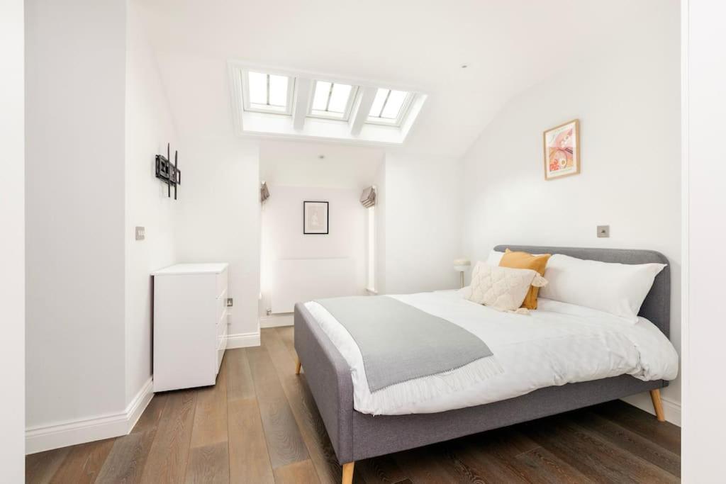 Modern House In South Kensington Appartamento